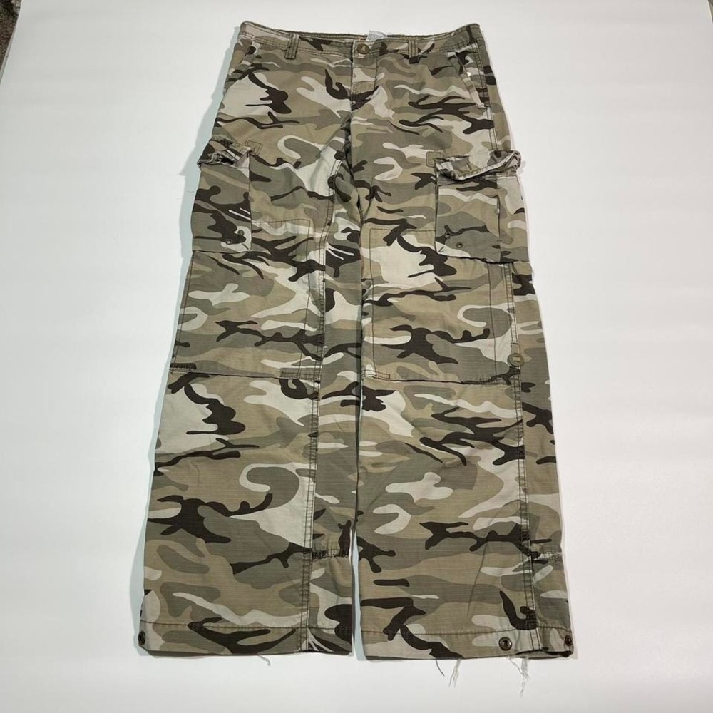 Vintage Y2K No‎ Boundaries Baggy Cargo Pants